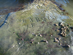 pa ri narragansett rune stone 2